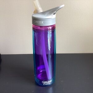 Camelbak Eddy Purple and Blue Insulated 32oz Tumbler